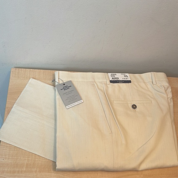 Hart Schaffner Marx Cream Flat Front Wool/Silk/Linen Blend Dress Pants 34R & 36R